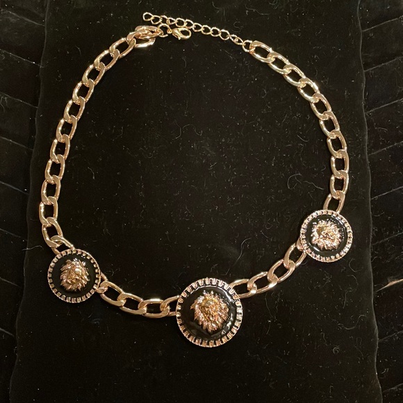 Jewelry - Luxury Lionshead choker